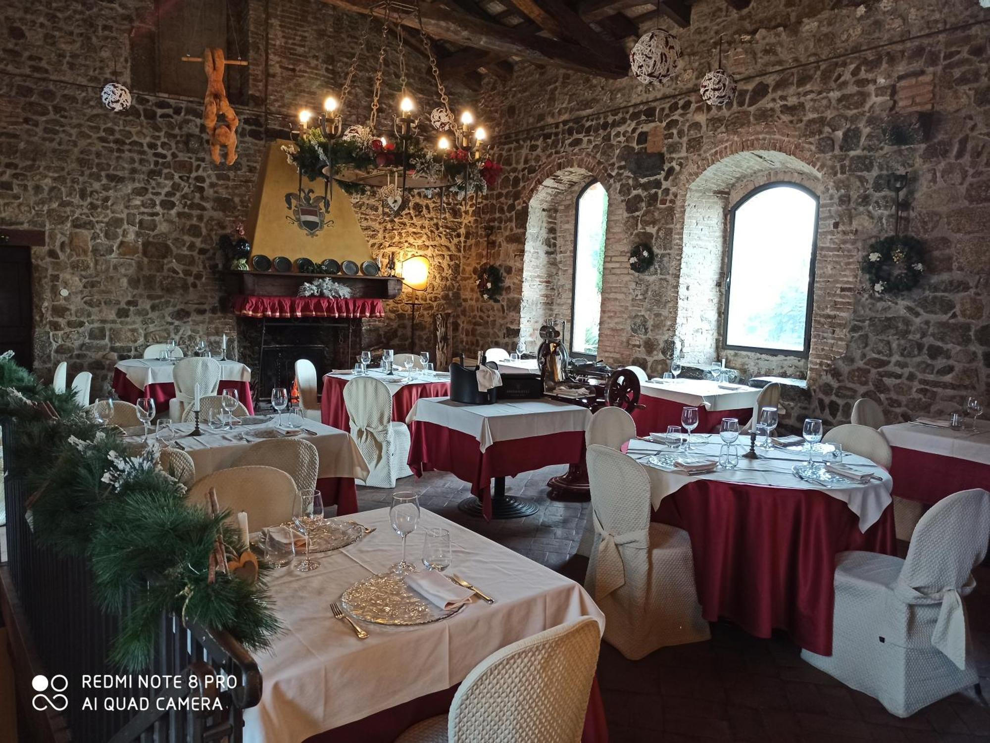 Appartamento Taverna Gattolini Venzone Extérieur photo