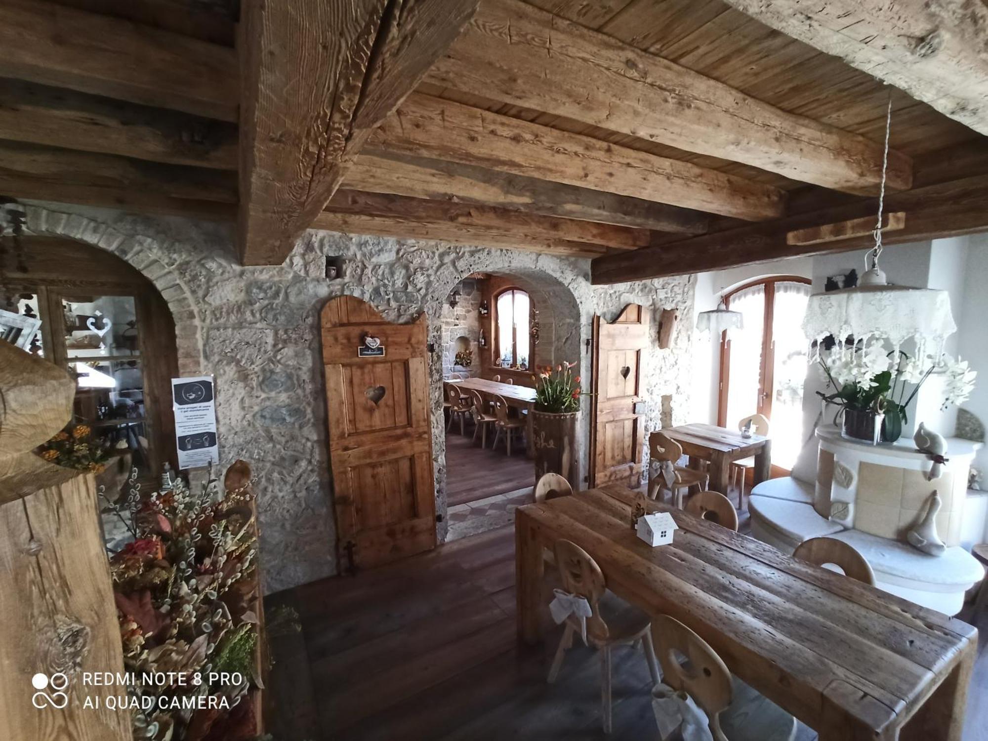 Appartamento Taverna Gattolini Venzone Extérieur photo
